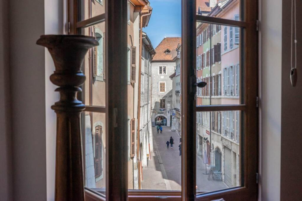 Le Rousseau Apartamento Annecy Exterior foto
