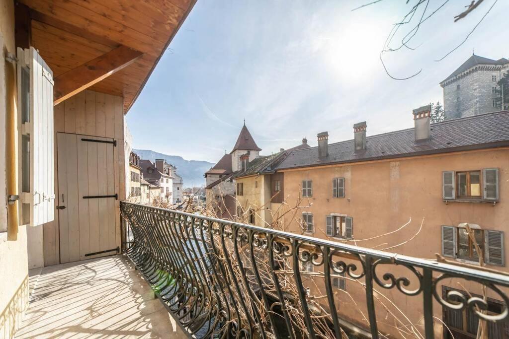 Le Rousseau Apartamento Annecy Exterior foto