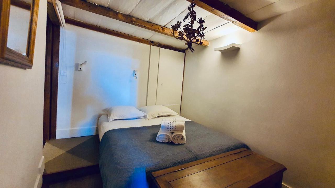 Le Rousseau Apartamento Annecy Exterior foto